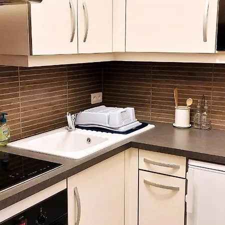 Le Clos Du Marronnier 3*