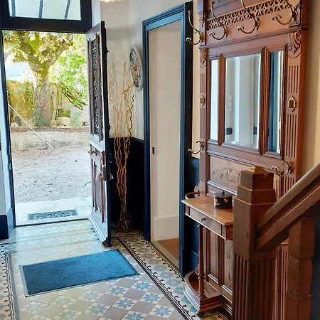 Le Clos Du Marronnier Bed & Breakfast