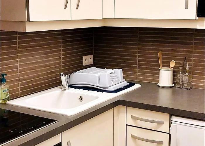 Le Clos Du Marronnier Bed & Breakfast